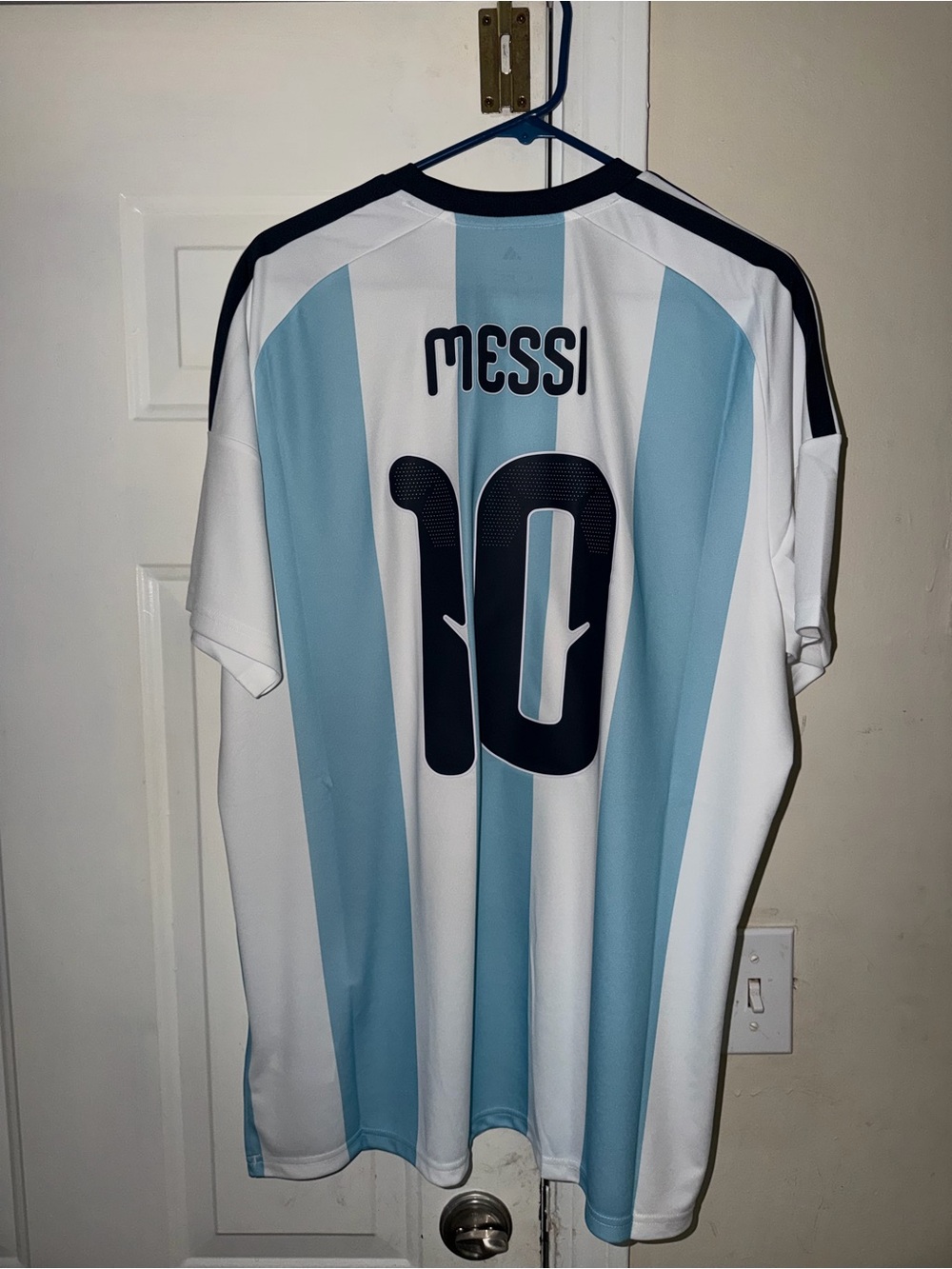 Brand new official Adidas Argentina Lionel Messi jersey 🇦🇷 #10 - Picture 2 of 6